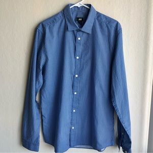 H&M Button Up Dress Shirt Large